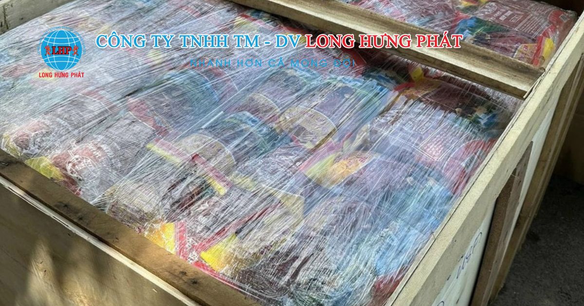 Gửi quần áo đi Úc bằng đường biển