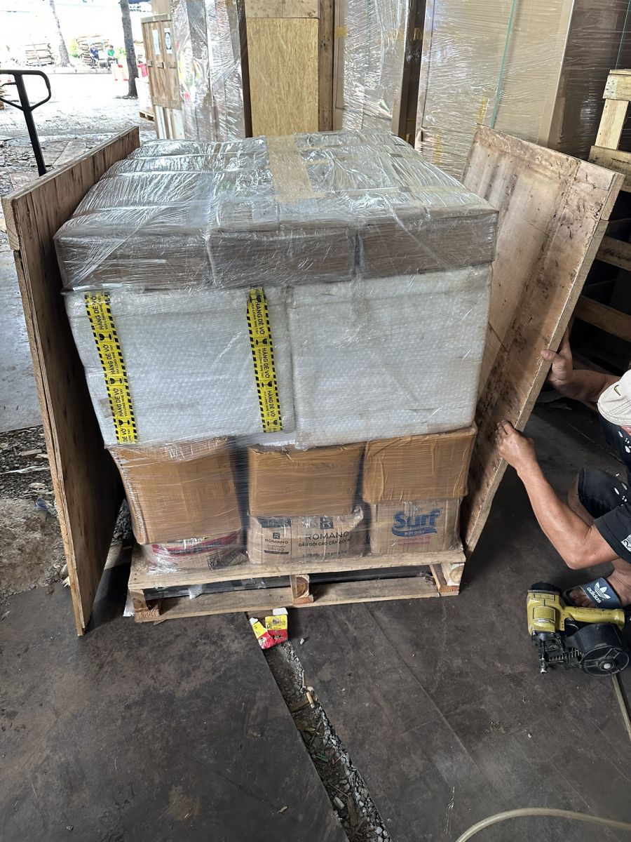 Gửi thiết bị đi Mỹ