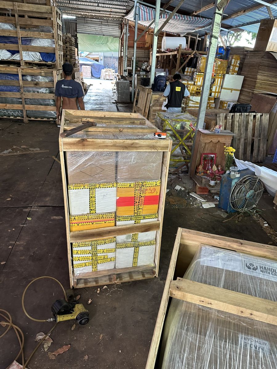 gửi hàng đi Canada tại Long Hưng Phát