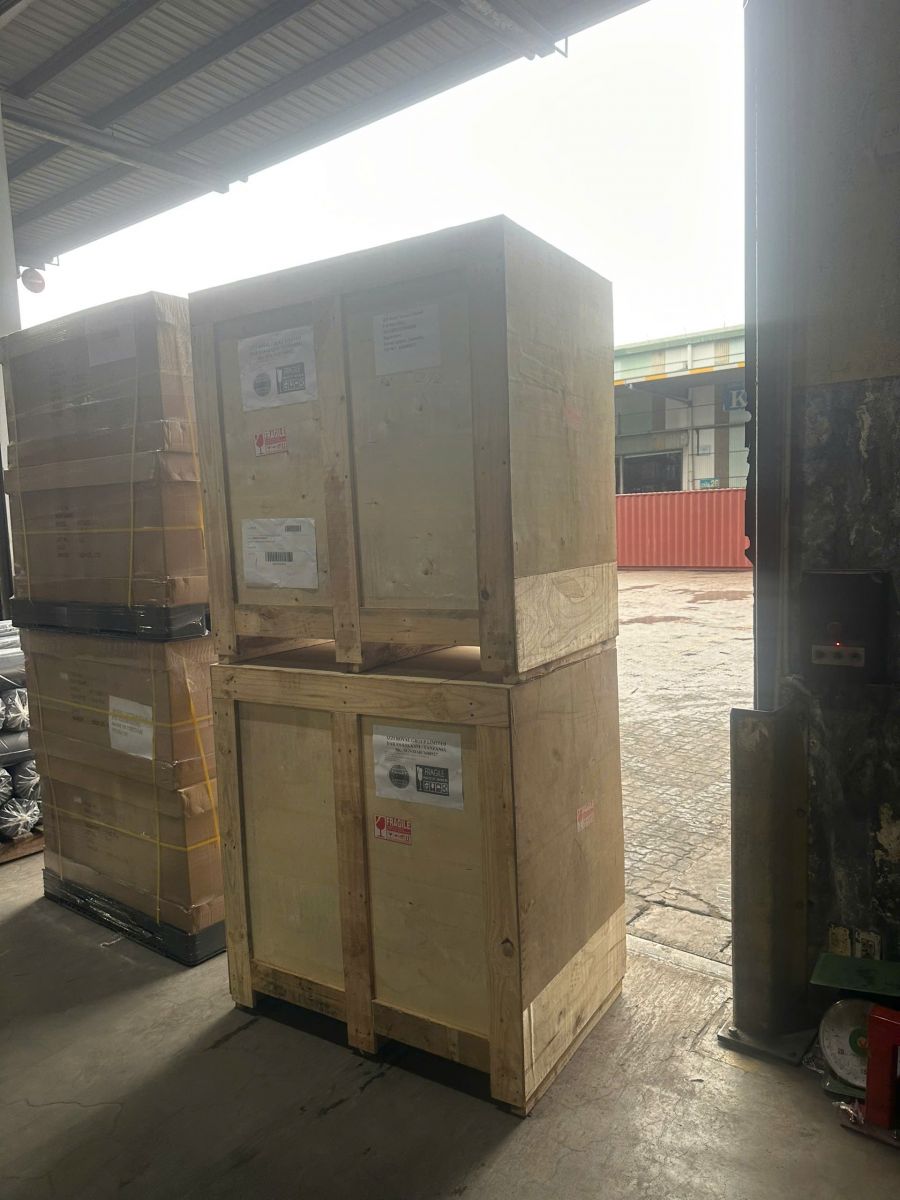 gửi hàng đi New Caledonia tại Long Hưng Phát Express