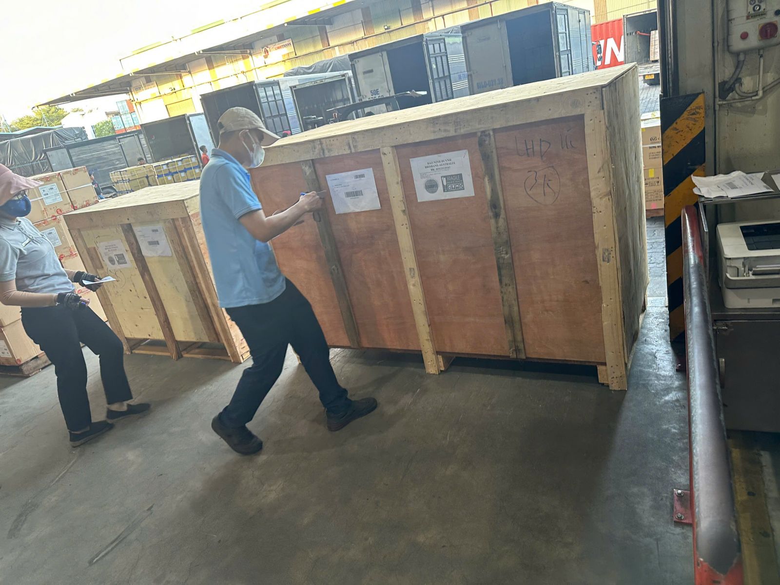 gửi hàng đi Iceland